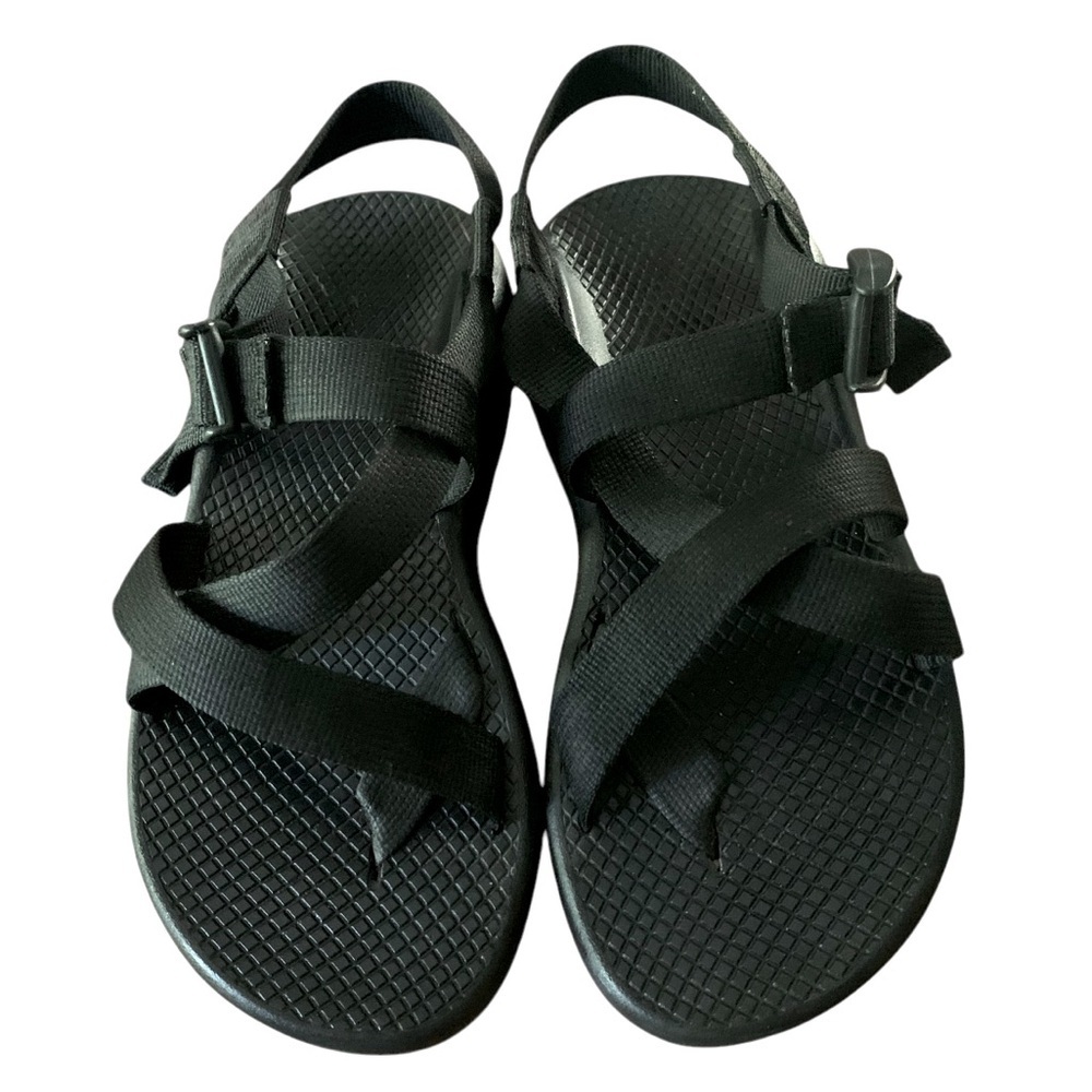Chaco Women's Z/2 Adjustable Strap Wide-Width Classic Sandal Black Sz 6